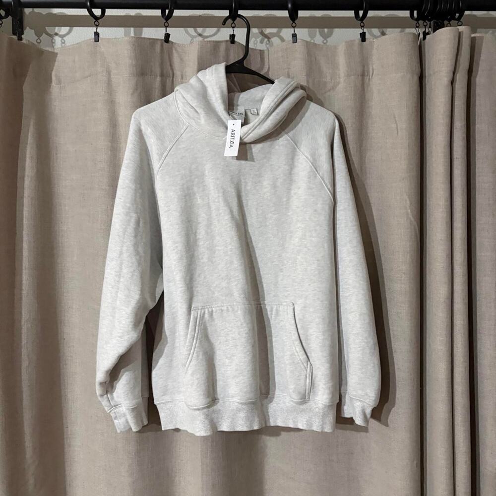 Aritzia white oversized hoodie size